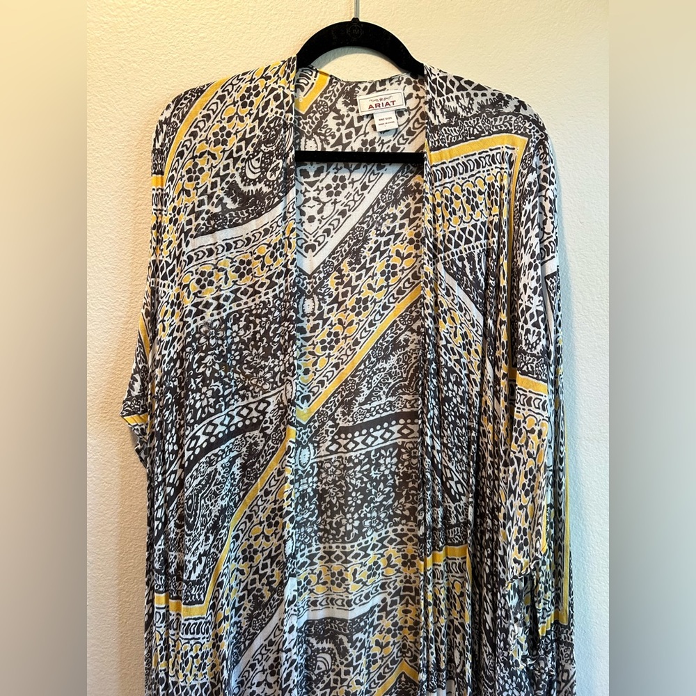 Ariat Kimono